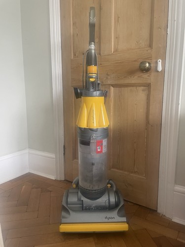Dyson dc07 upright vacuum - dc07,